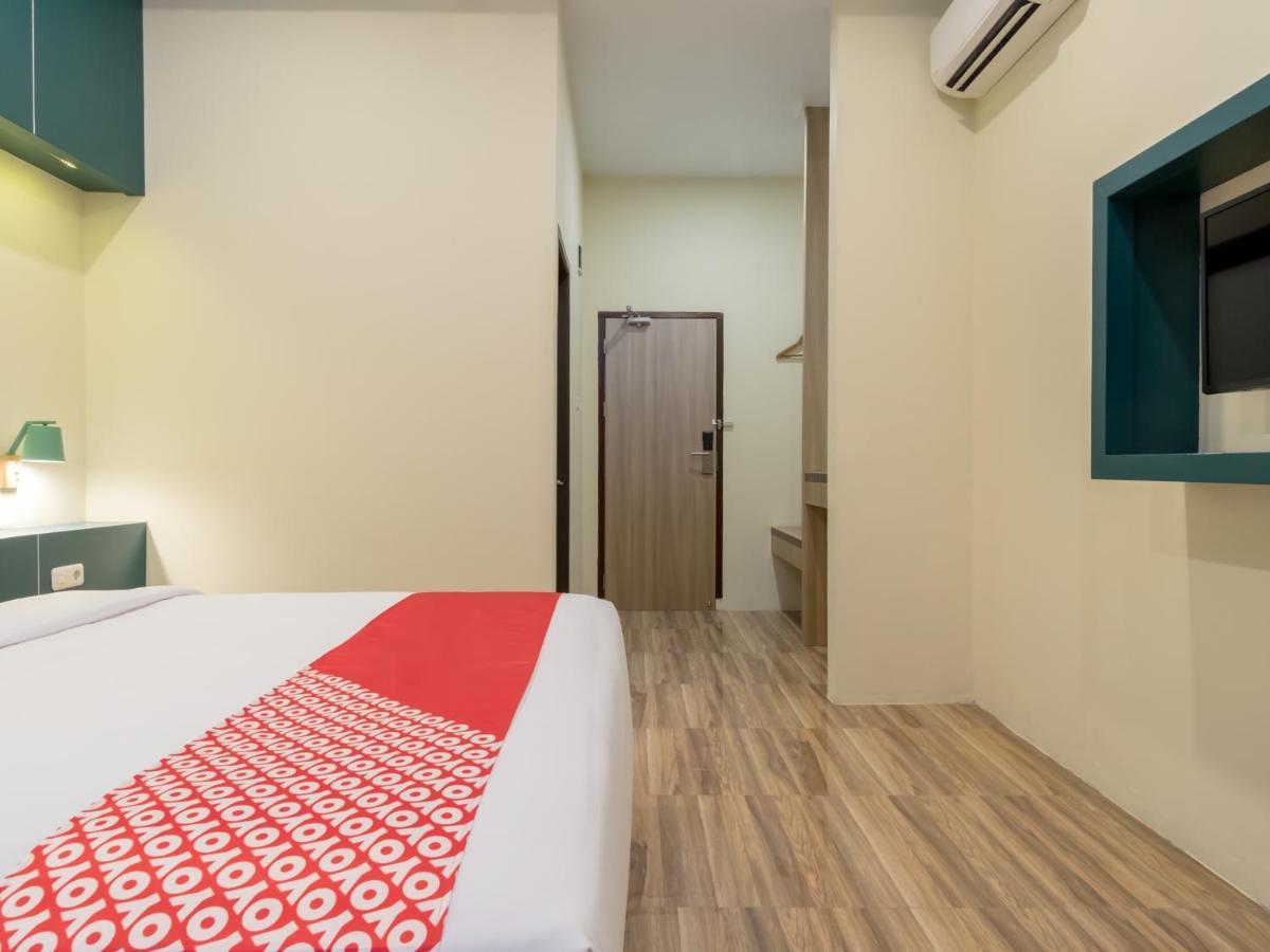 מדאן Oyo 727 Merlion Hotel מראה חיצוני תמונה