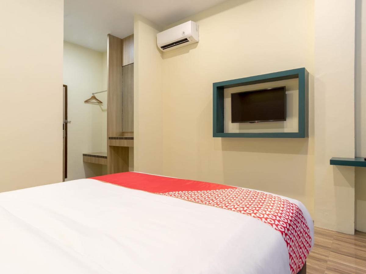 מדאן Oyo 727 Merlion Hotel מראה חיצוני תמונה