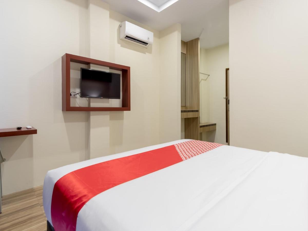 מדאן Oyo 727 Merlion Hotel מראה חיצוני תמונה