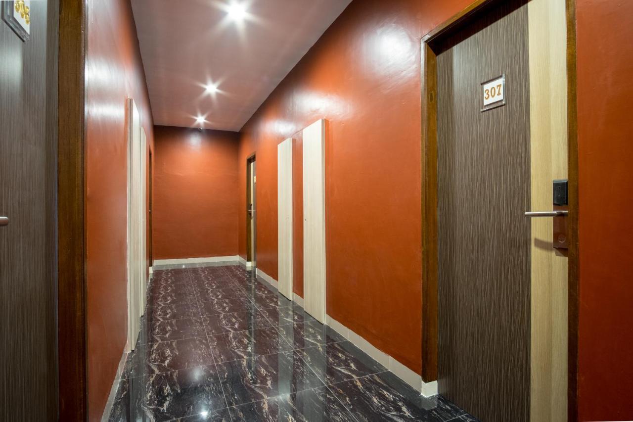 מדאן Oyo 727 Merlion Hotel מראה חיצוני תמונה