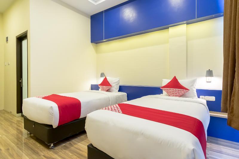מדאן Oyo 727 Merlion Hotel מראה חיצוני תמונה