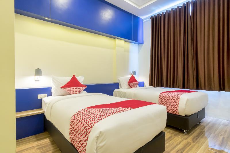 מדאן Oyo 727 Merlion Hotel מראה חיצוני תמונה